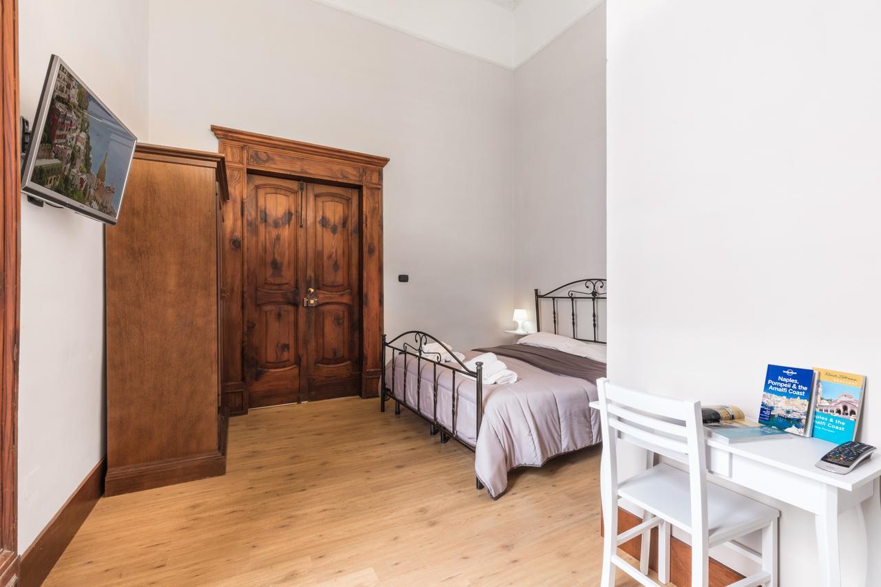 Opera Home Napoli Eksteriør bilde